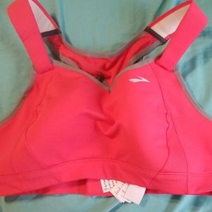 Brooks Juno sports bra 34D